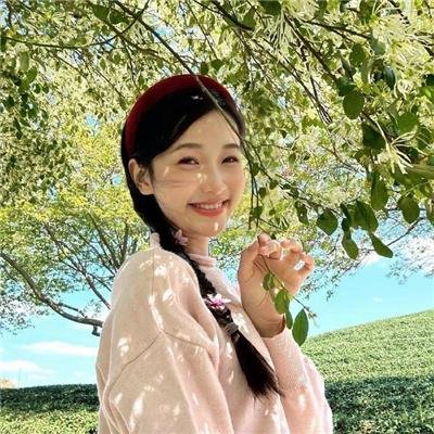 小鱼莉莉